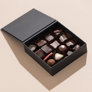  	Sleek Chocolate Truffles Boxes:	 